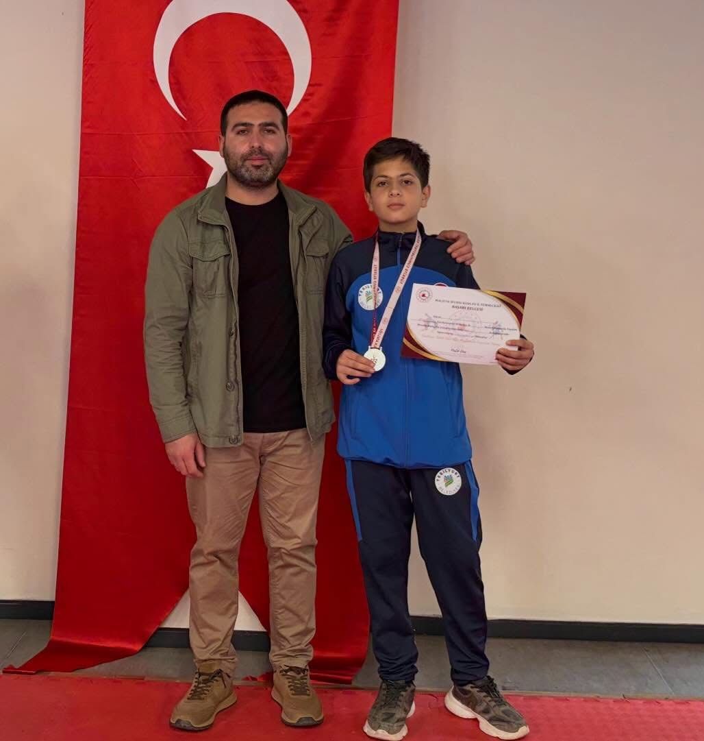 Halid Akkaş Ayın Sporcusu 
